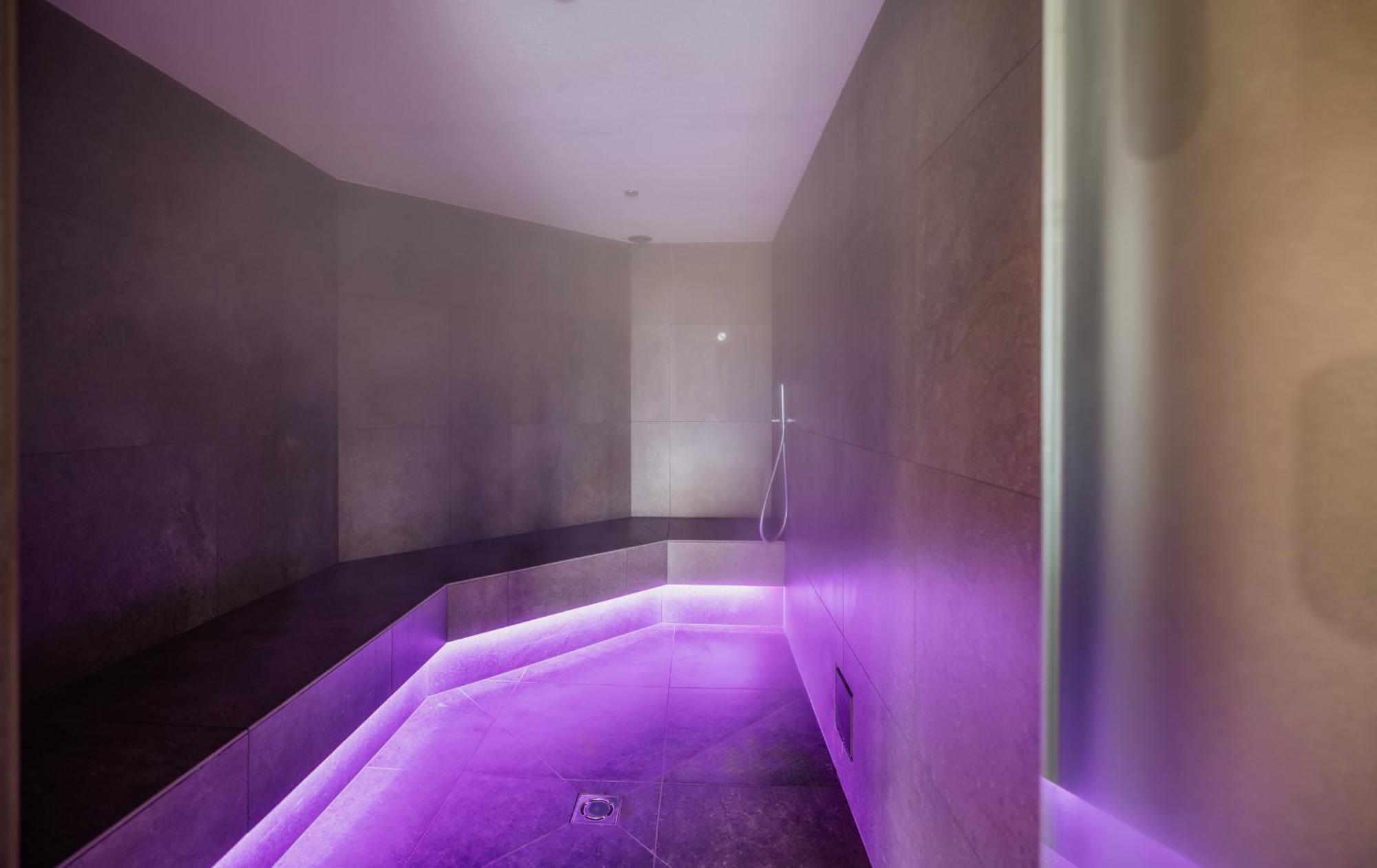 Hotel Kolping เมราโน ภายนอก รูปภาพ